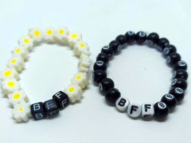 Bransoletki dla przyjaciół - czarna i biała